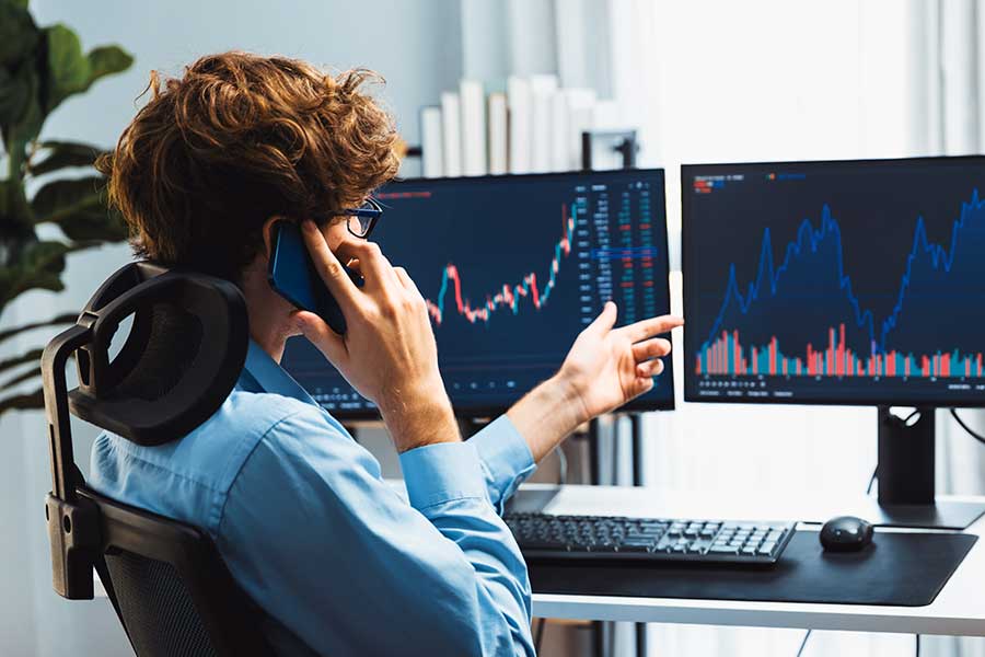 Financial Analysis & Risk Management