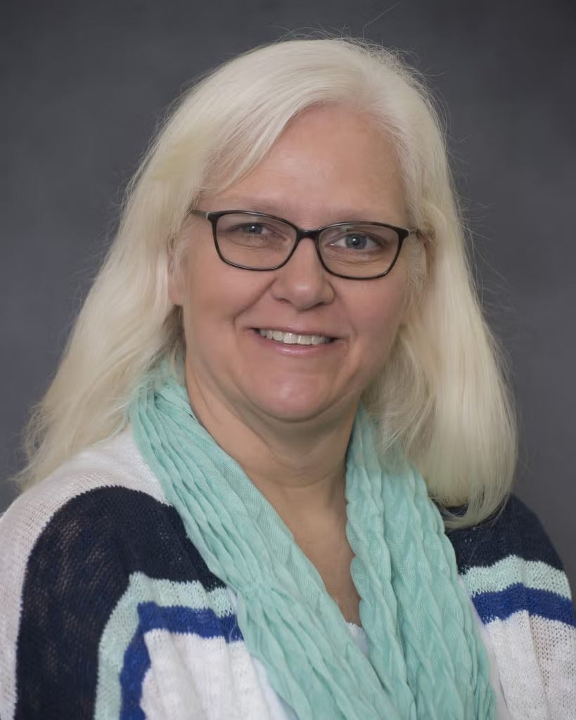 Headshot of Lori Ellison