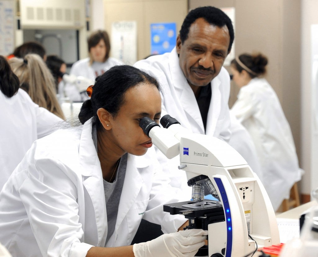 Photo of researchers to illustrate LSAMP program