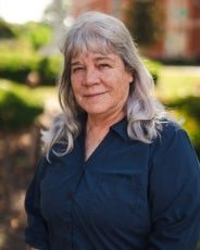 Peggy Hovatter Headshot