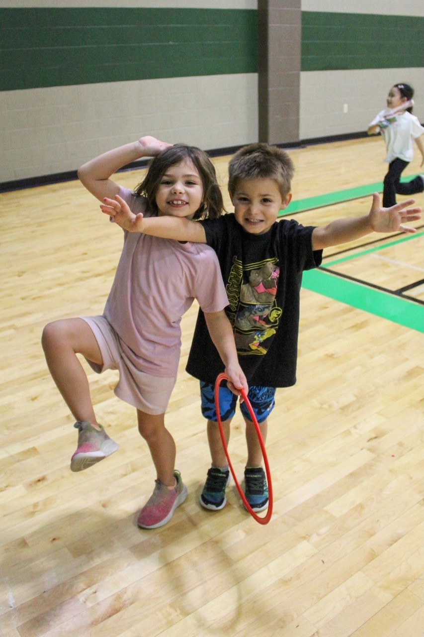 Image of kids at a camp at the rec