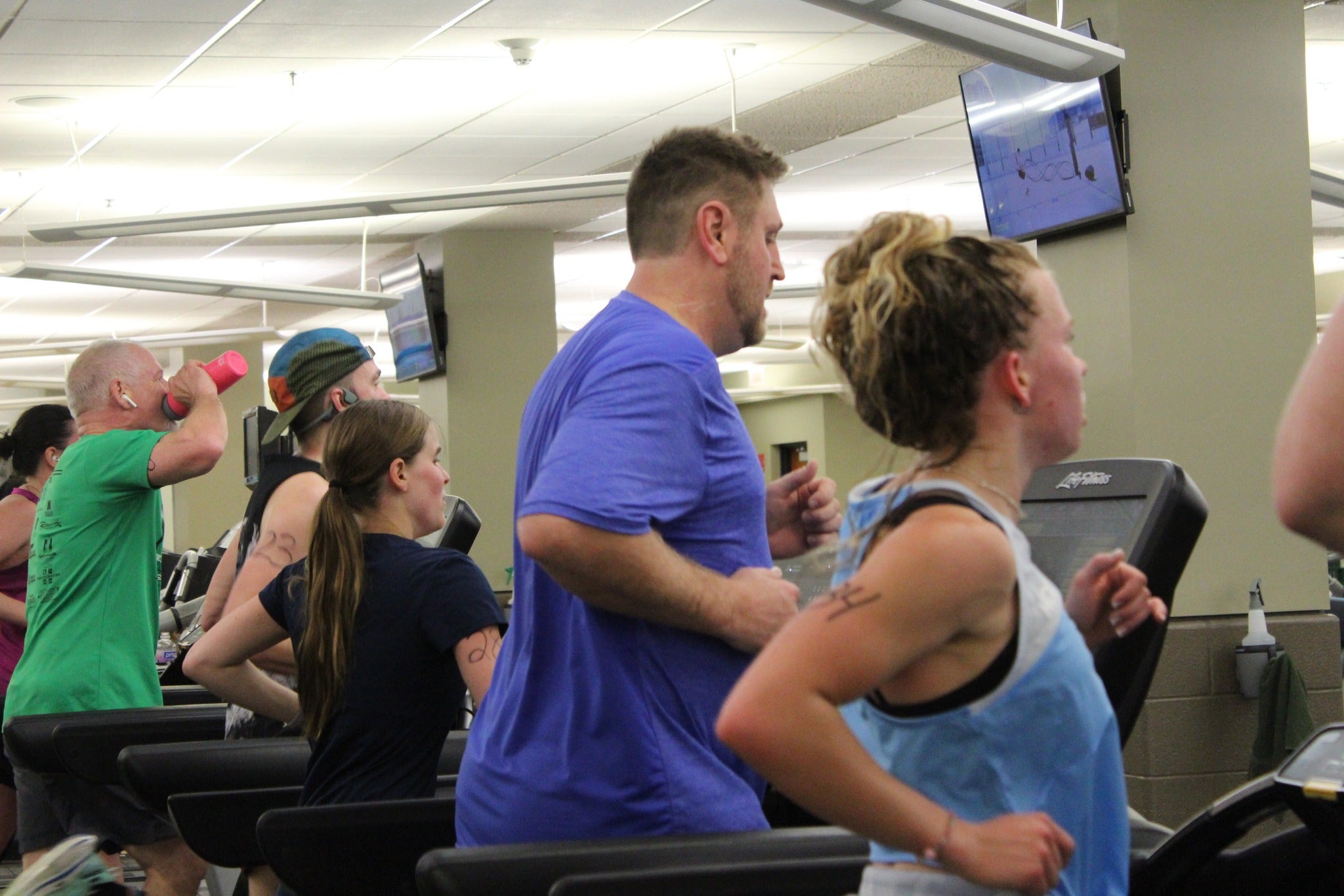 Image of People on a treadmill