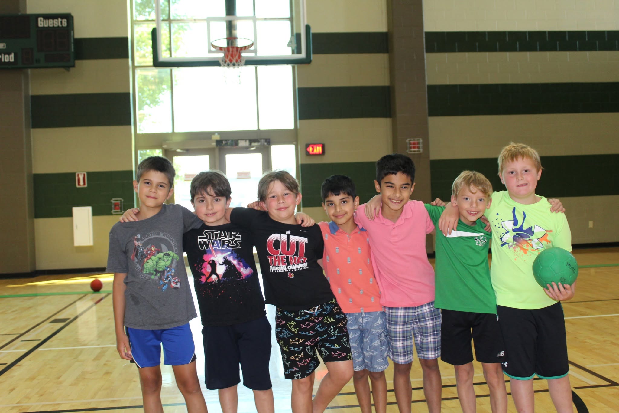 Image of students on field trip at the rec