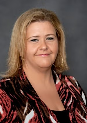 Pam Meadows headshot