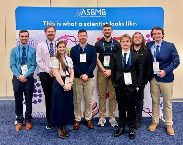 Chemistry students present at DiscoverBMB