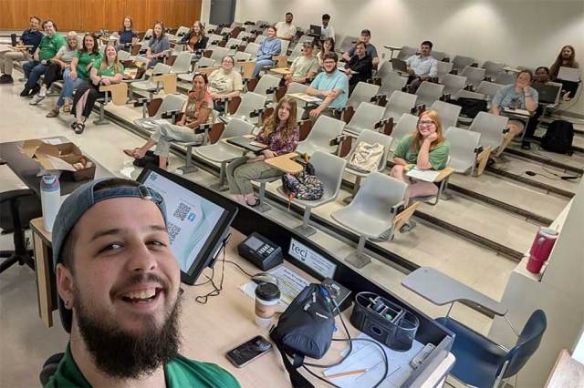 College Program brings Allies Training to Biology classrooms