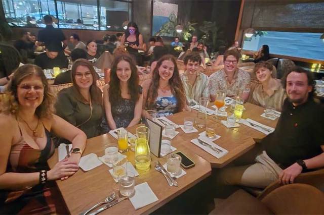 Chemistry students bring their research to Hawaii at Pacifichem 2025