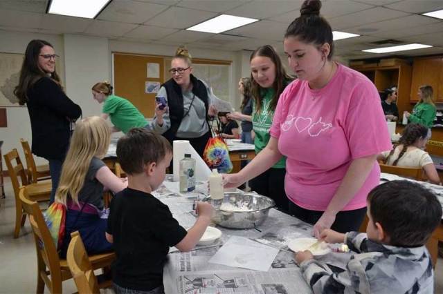 College of Science hosts successful Family Science Fun Day