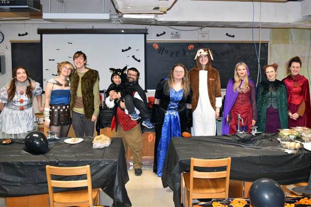 Mathematics & Physics student organizations join to celebrate Halloween