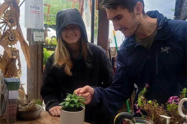 Natural Resources & the Environment students experience learning through field trip