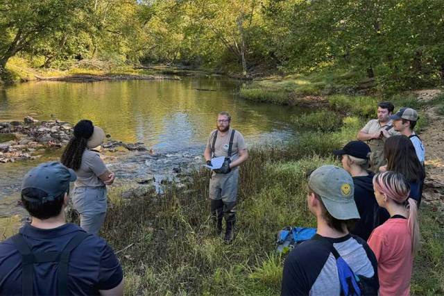 Environmental Science students dive into stream science with WV DEP
