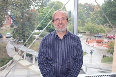 Headshot of Walter Squire