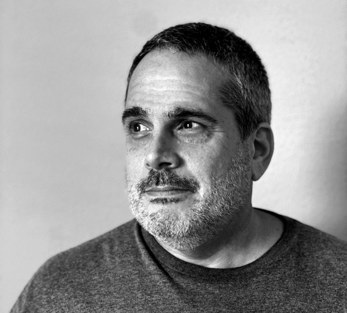 Headshot of Anthony Viola