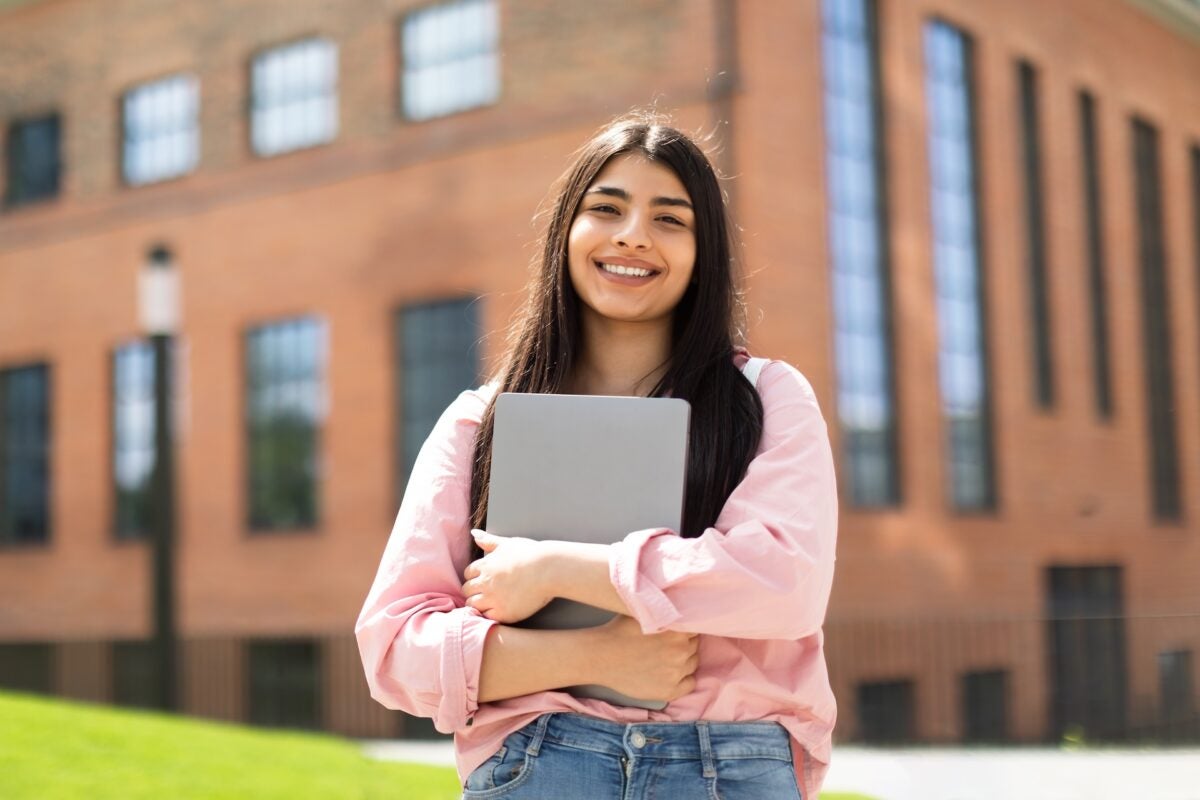 Image of female Hispanic student