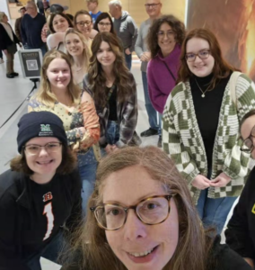 12 people in a selfie for Diener's class trip to Cincinatti