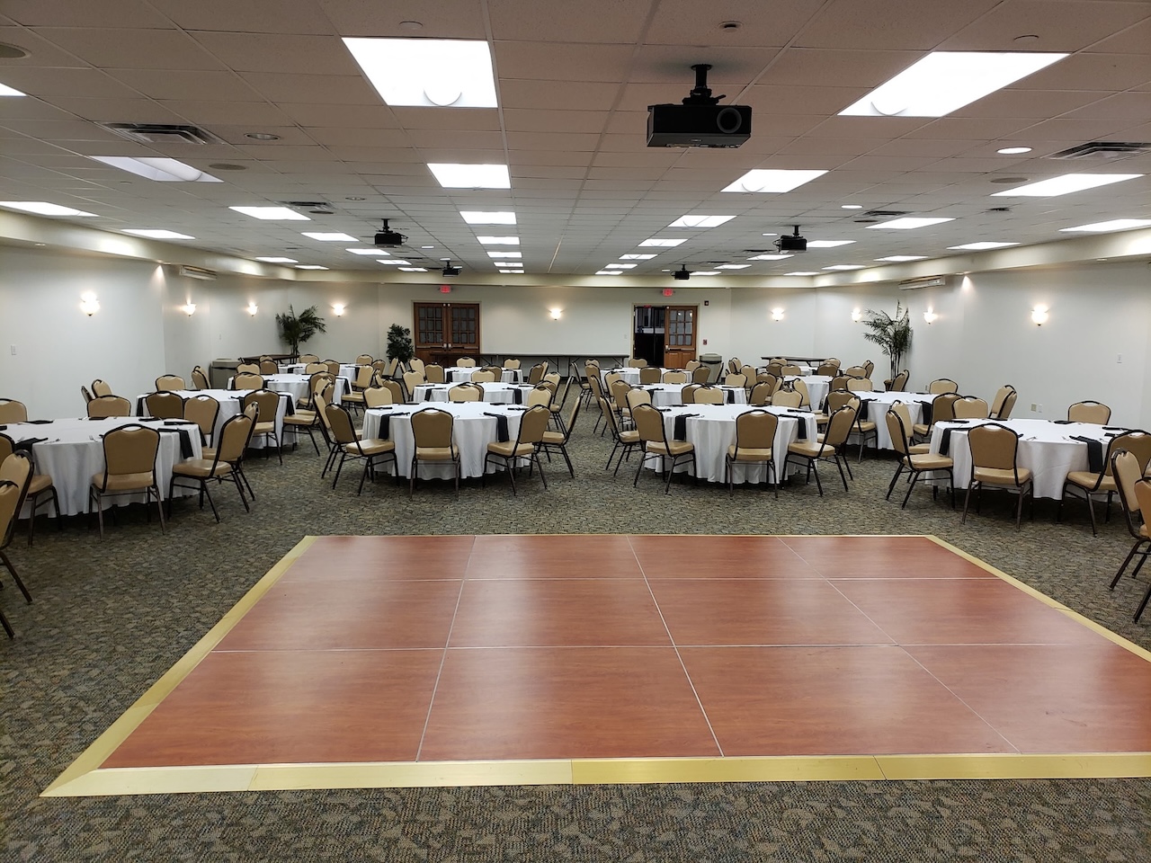 Image of BE5 with Dance Floor in the Foreground