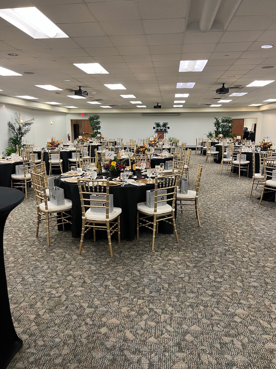 Image of BE5 set up for reception.