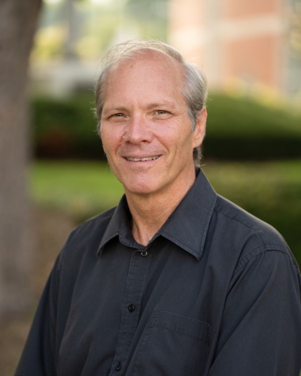 <strong>Chris Schlenker</strong>