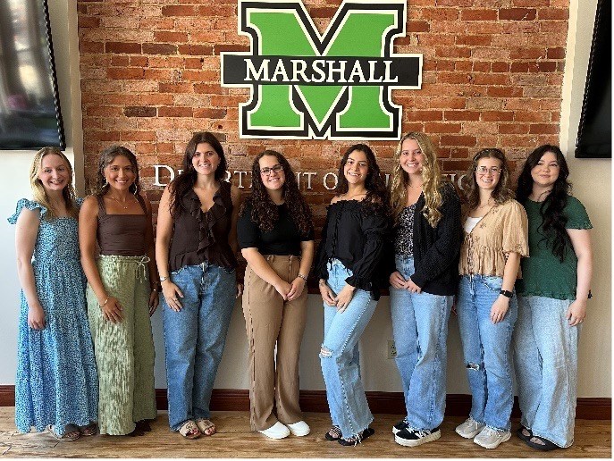 image of dietetics students in class posing