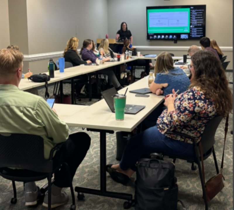 Diana presents at iped