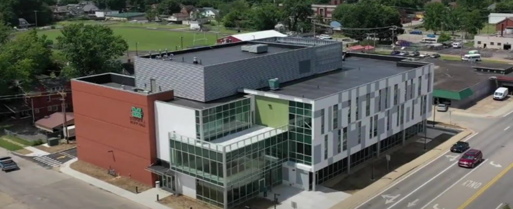 image of school of pharmacy building