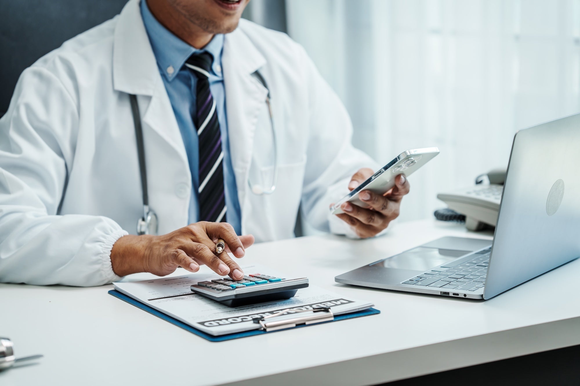Using calculator, medical expenses cost, Online Medical Consultations, Asian Full time pharmacy, doctor online consulting, medical care from experienced professionals. Need a medical consultant?