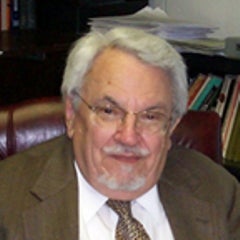 Dr. Simon Perry
