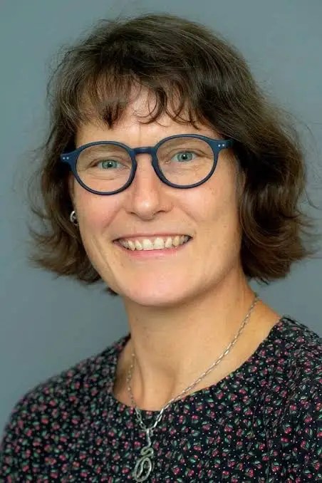 Dr. Nadja Spitzer